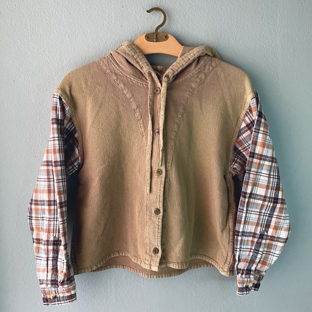 Reworked | Plaid Sleeves Button Down Hoodie